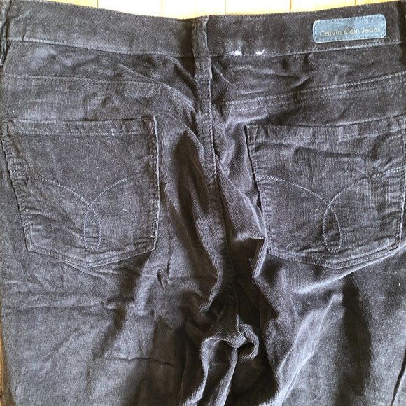 Women's Calvin Klein Jeans Brown Corduroy Pants - Picture 6 of 6